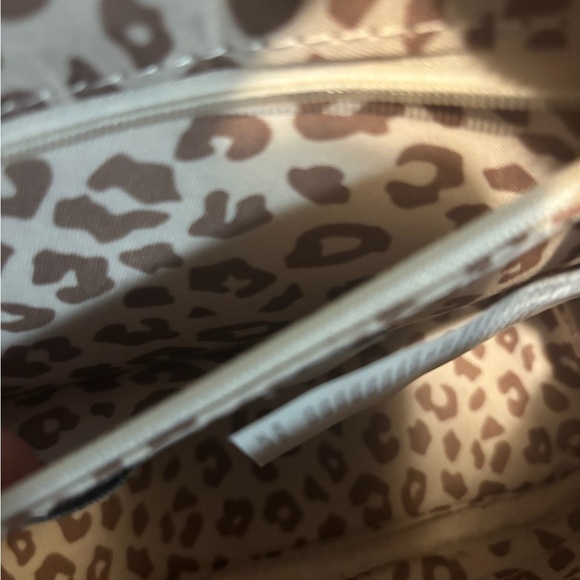 JUSTFAB CROSSBODY BAG - Picture 9 of 16